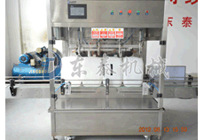 <b>牛奶數控全自動液體灌裝機</b>